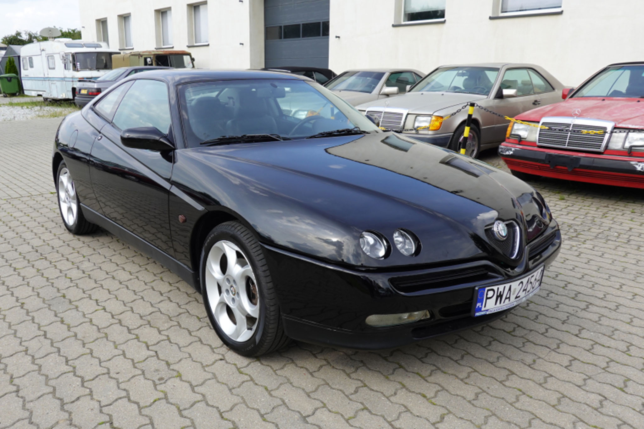 alfa-romeo-gtv-01