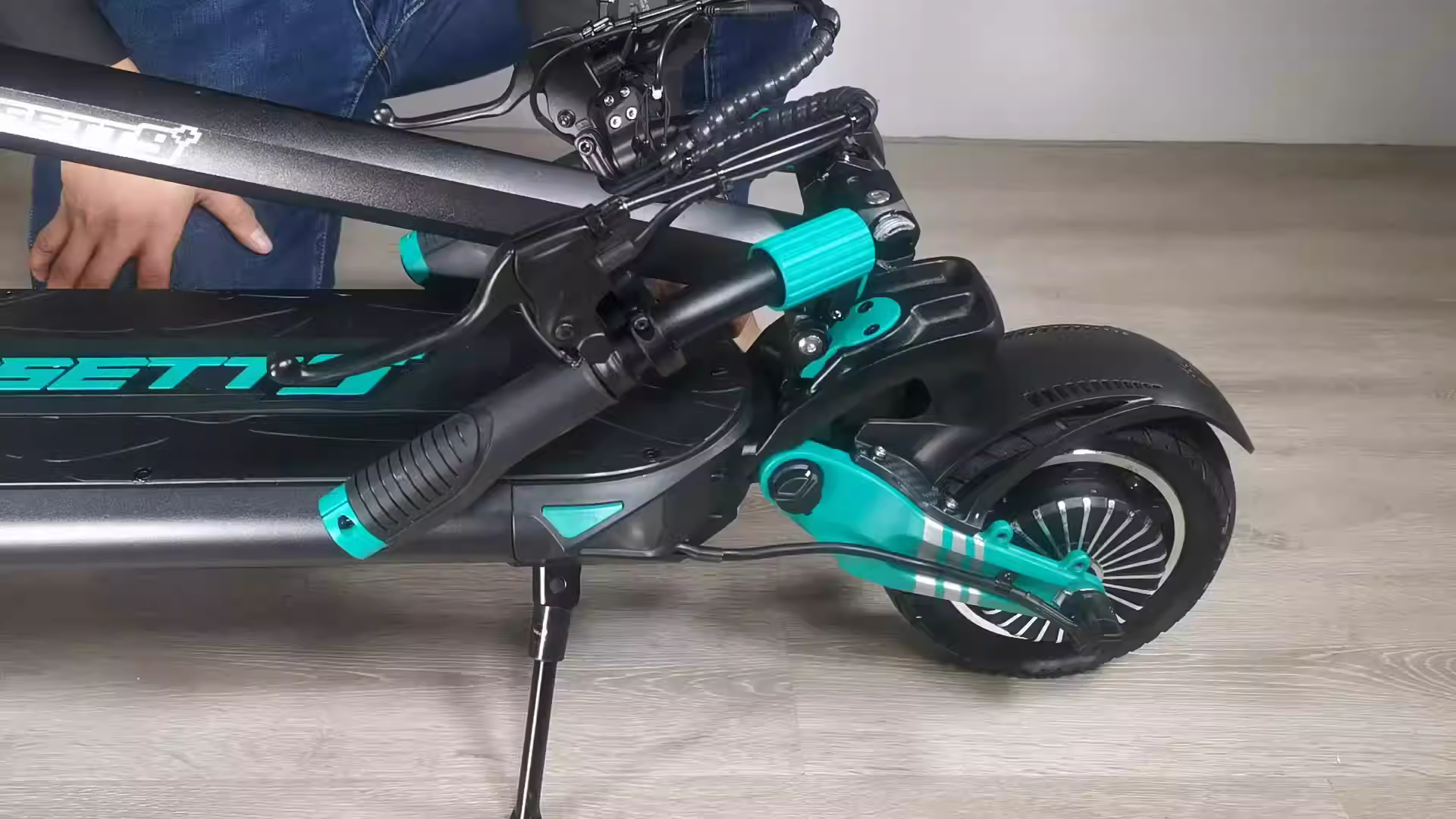 O1CN012CCyTa1nGtwEQ6N0m6000000005063-0-tbvideo