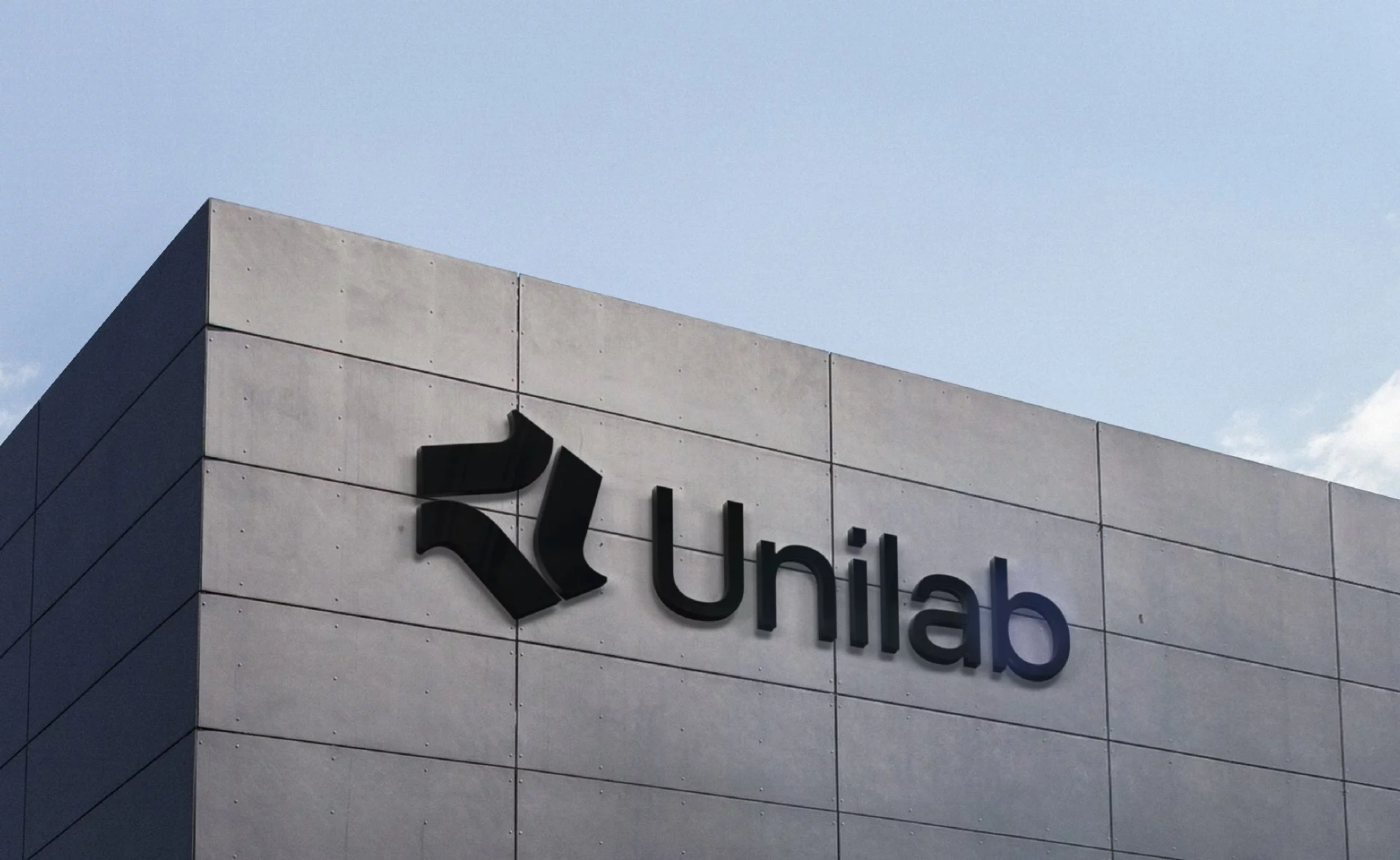 35547730868e8b390f57b0