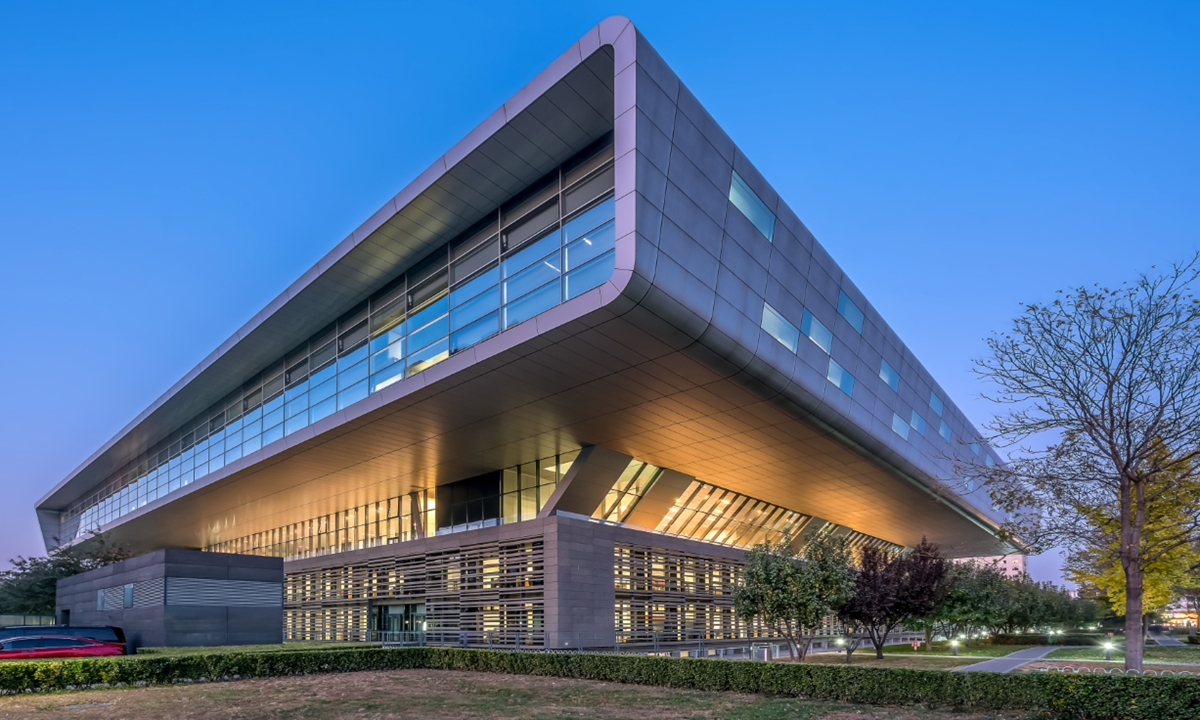 ea60b880-0e91-4ed5-be17-4cd22c283fa4