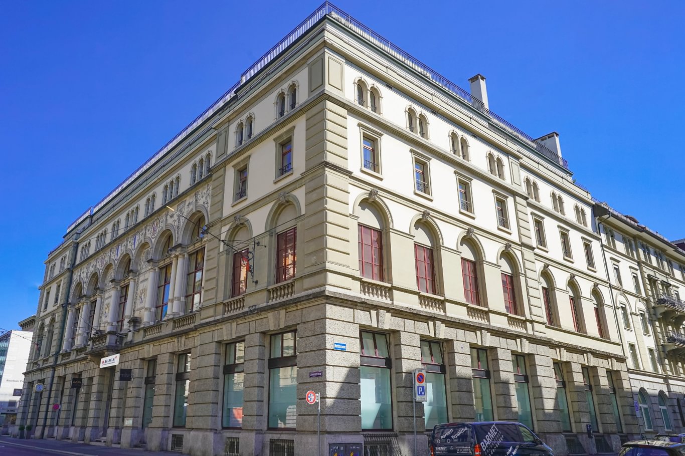 Lakeside-Campus-1366-x-910