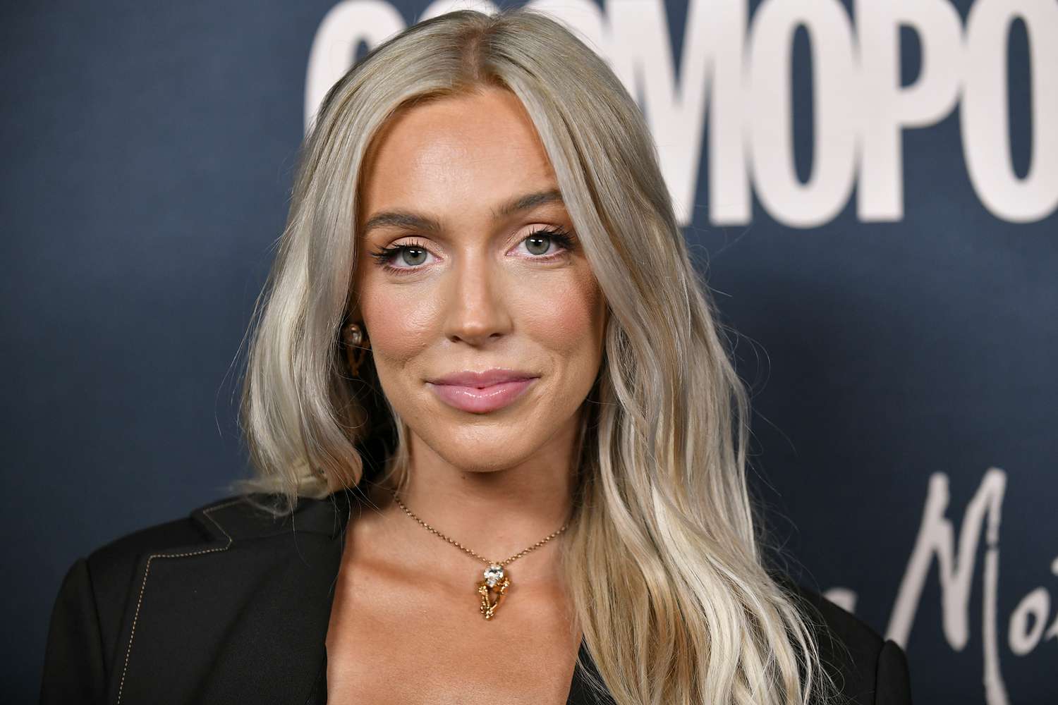 alex-cooper-facts-022423-2-390a5bb1f15b4aecbd7e1153654ecb8c