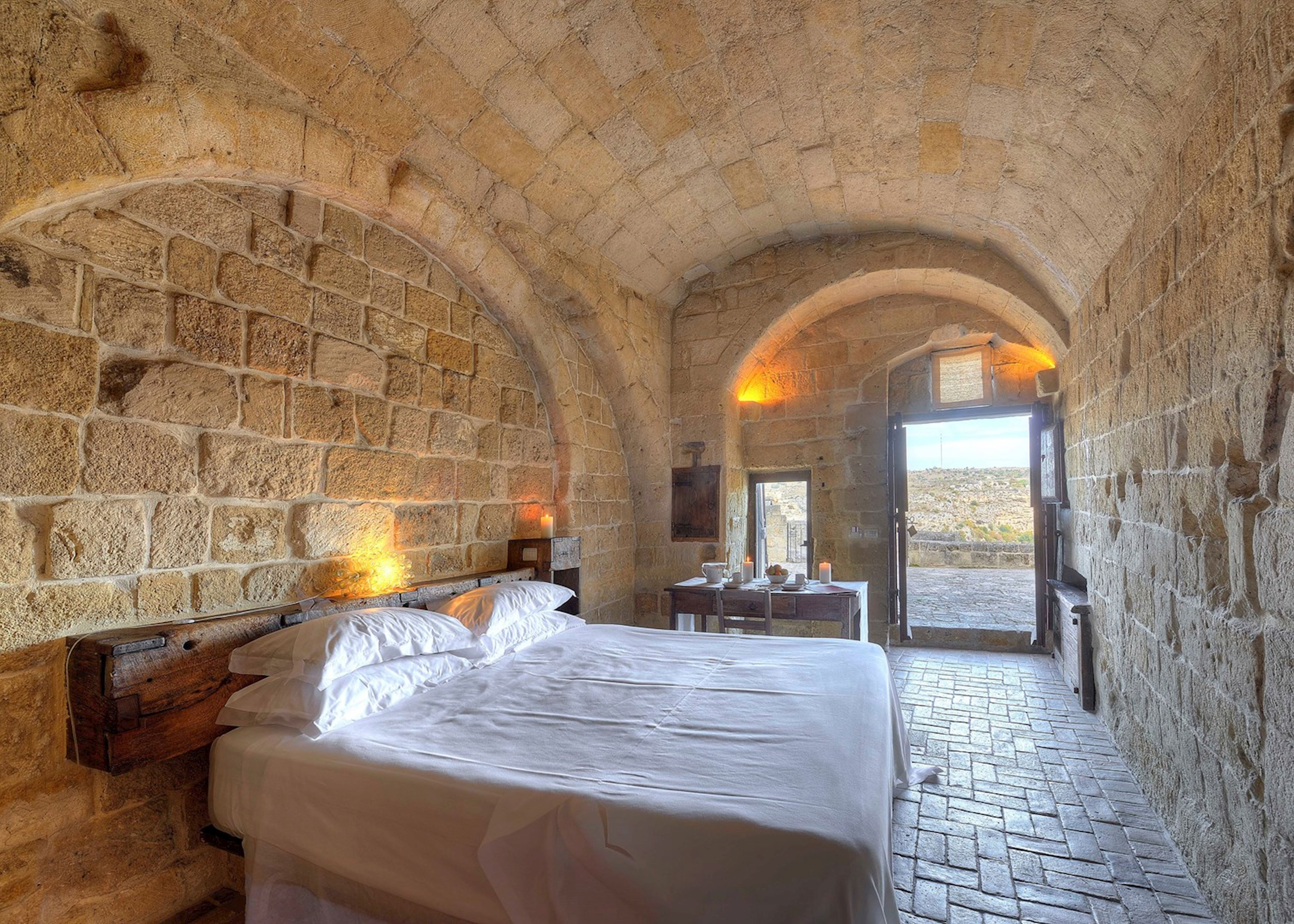 1334705-sextantio-le-grotte-della-civita-matera