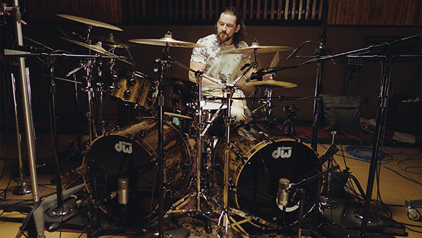 YUh6nRrYnLkrPLY2JcqnFP