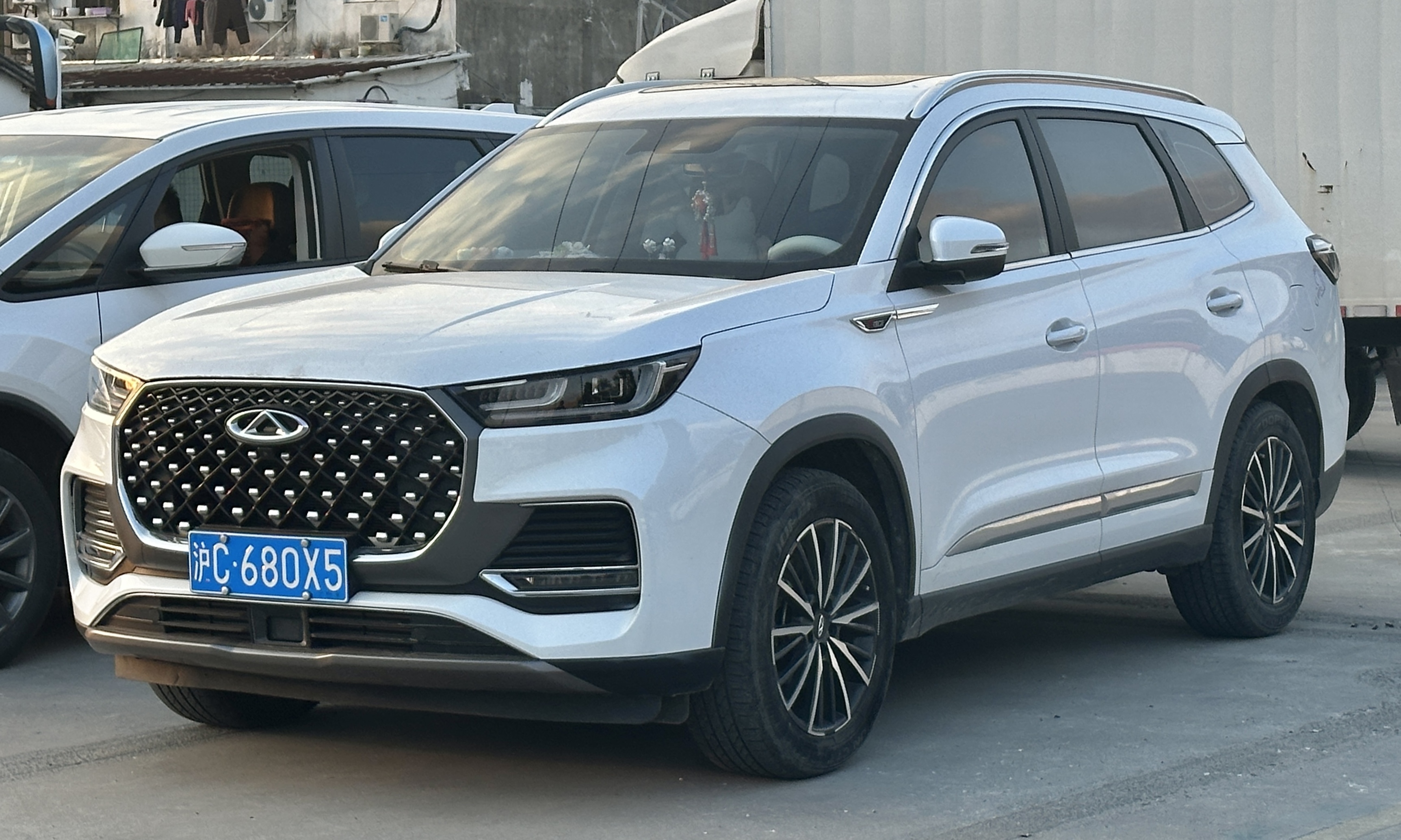 CheryTiggo8Plus018cropped