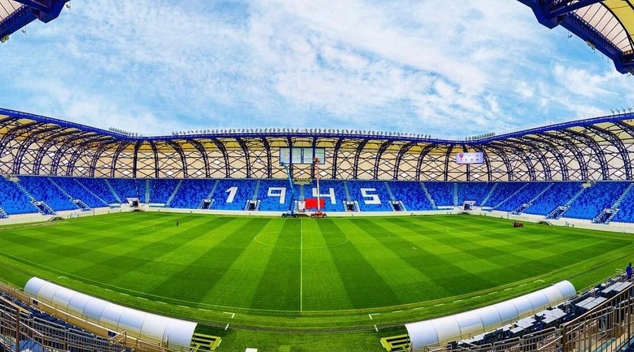 al-maktoum-stadium-in