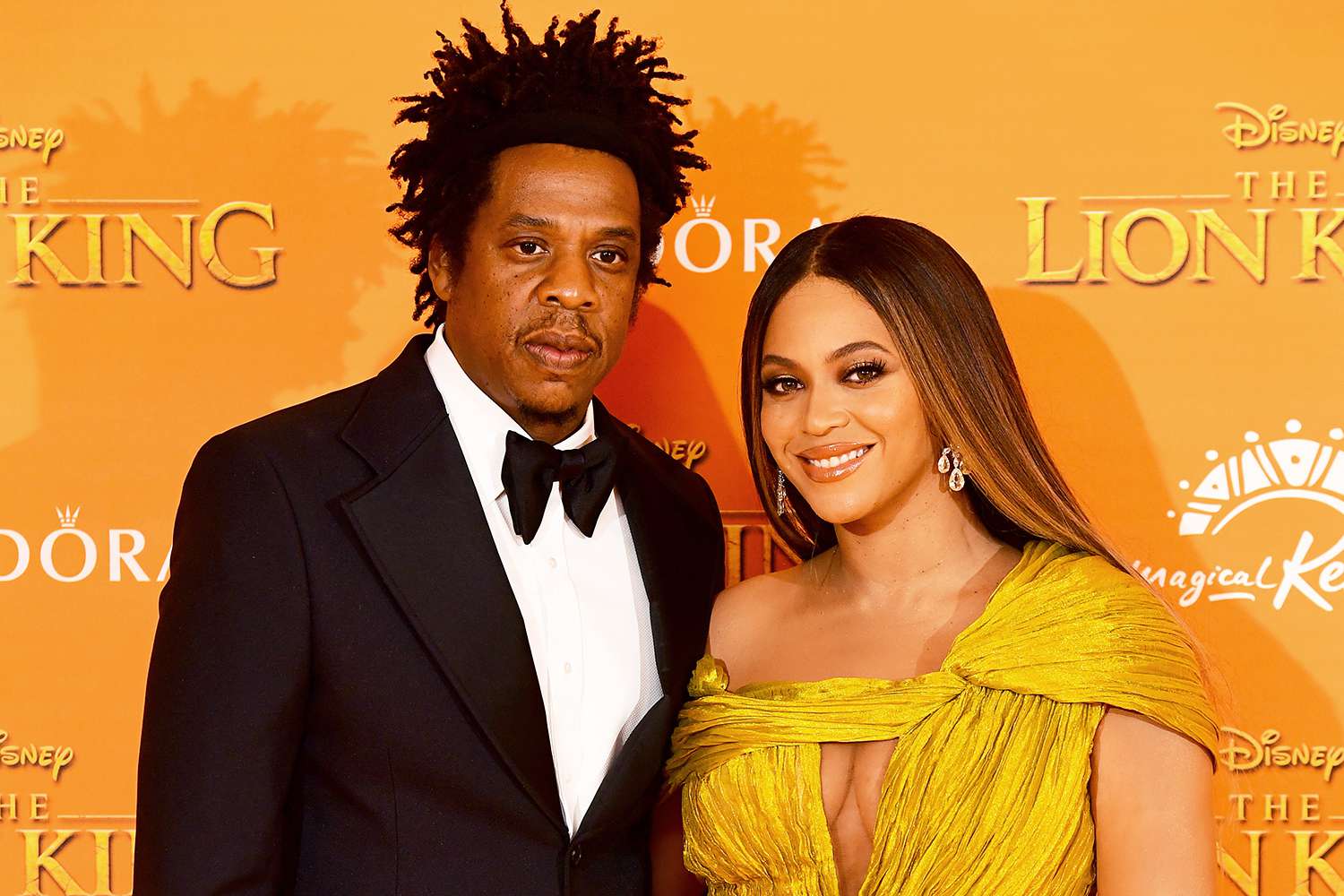 Jay-Z-Beyonce-121123-9edc792f1a9e4dca94ecd1dd6b7456cb