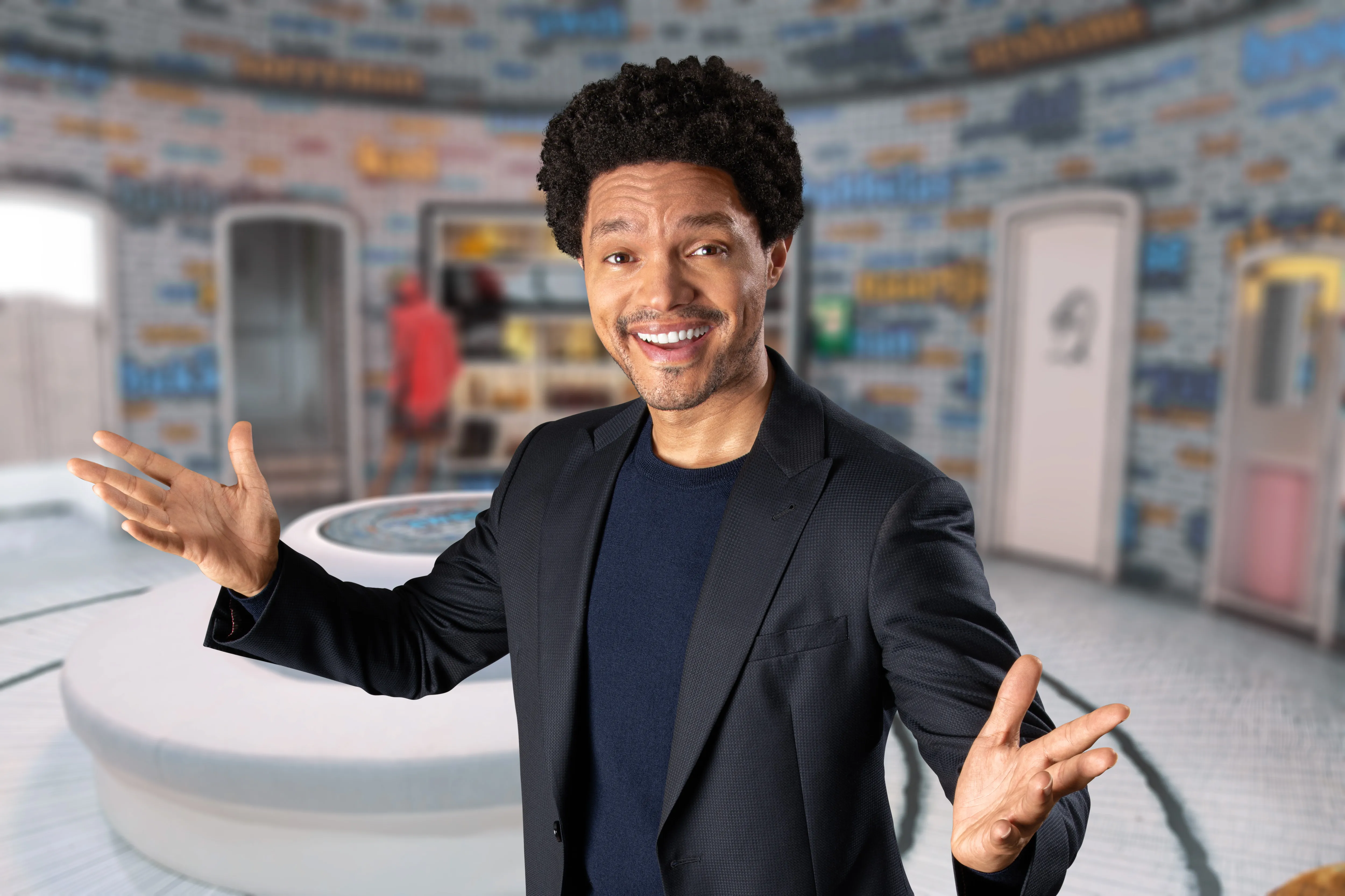 LLZA-Prime-Video-Brings-Trevor-Noah-Home-To-Host-Its-First-South-African-OriginalLOL-Last-One-Laughing-South-Africa
