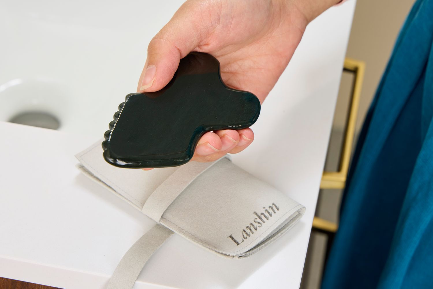 ins-gua-sha-tools-oct-24-lanshin-pro-jjuliao-0412-6010aa0fc7eb4dfb81964a51af4ec75f