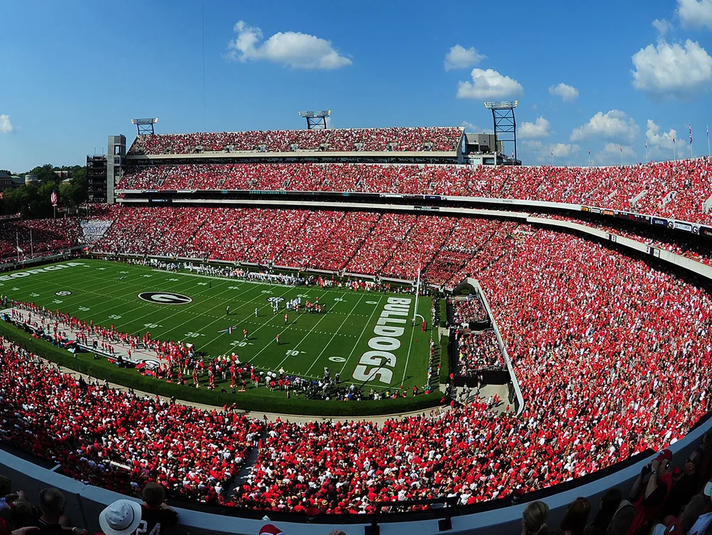georgia-bulldogs-sanford-stadium-athens-ballparchitecture
