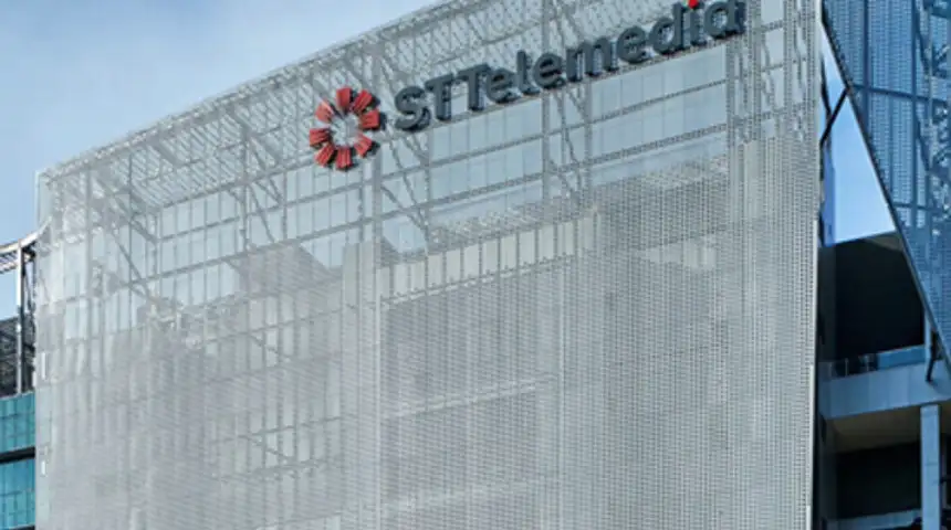 stt-gdc-india-inaugurates-its-15th-data-centre-in-bengaluru