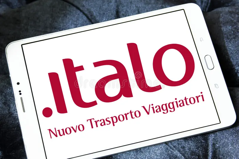 italo-nuovo-trasporto-viaggiatori-logo-samsung-tablet-italian-company-which-europe-s-first-private-open-access-118087829