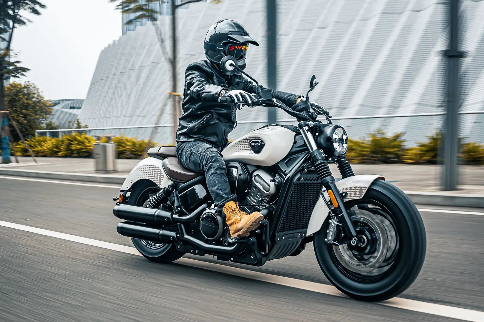 2026 Benda Dark Flag 950 First Look: 7 Fast Facts; V4 Cruiser