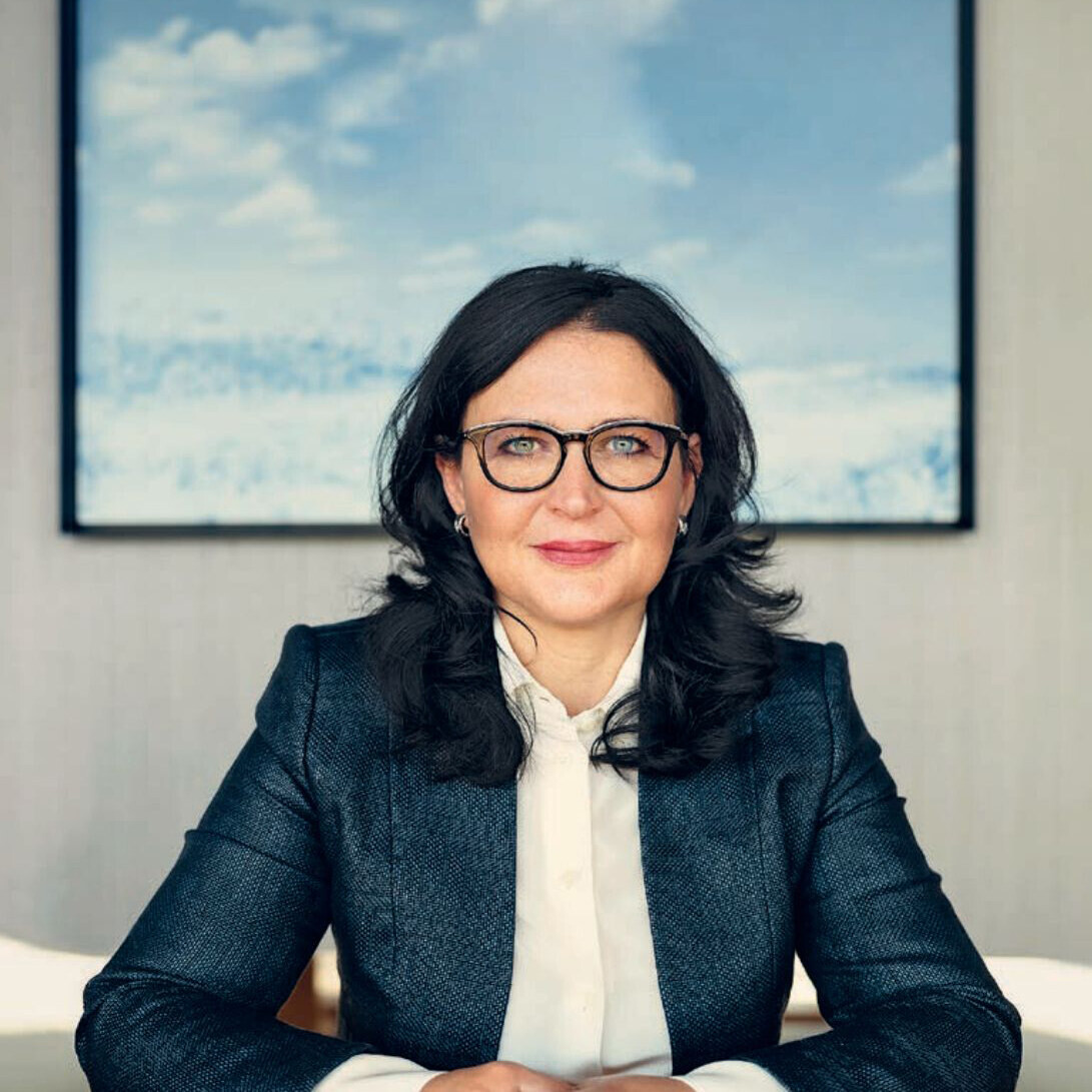 Renata Kellnerova and family - Czech Billionaires 2023 | Forbes