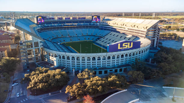 30+ Lsu Tiger Stadium Exterior Stock Photos, Pictures & Royalty...