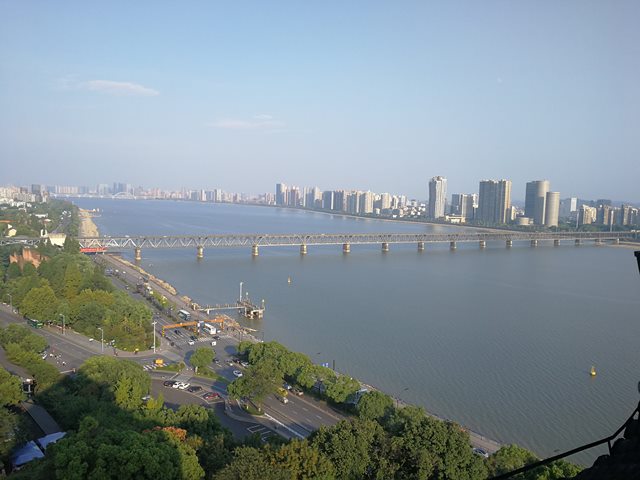 钱塘江大桥 (Qiantang River Bridge) (钱江一桥 (Qianjiang Bridge ...