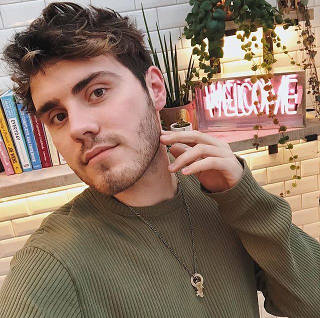 Alfie Deyes