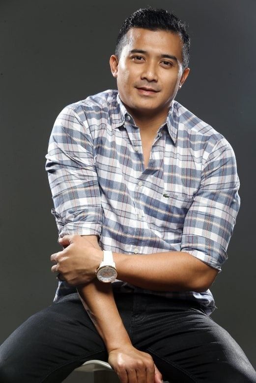 Aaron Aziz 