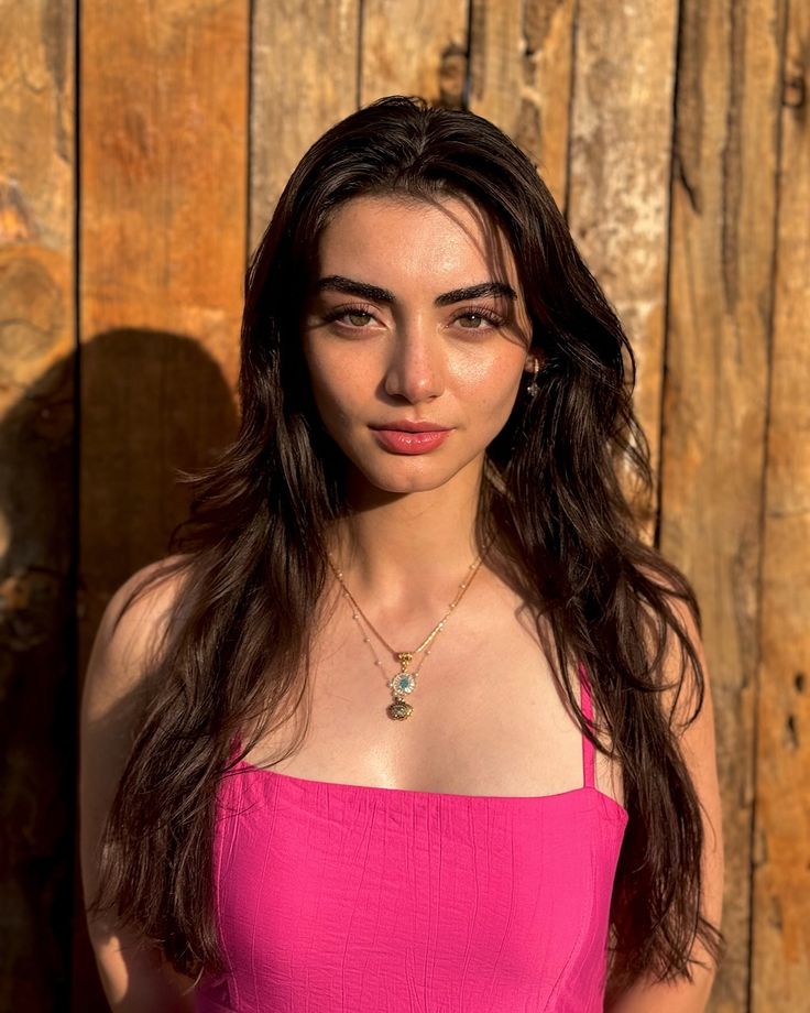 Özge Törer