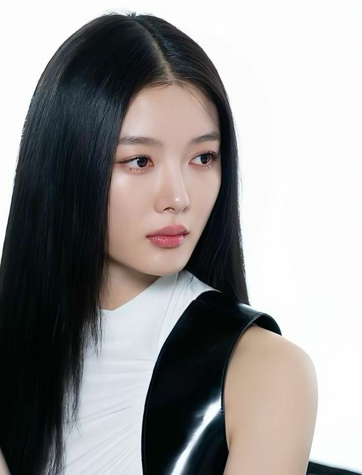 Kim Yoo Jung