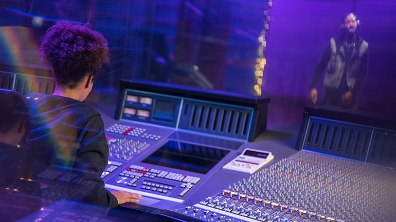 Minimal Creative Stack for Recording Demos and Timers