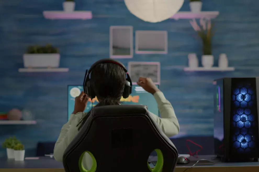 The Allure of Online Casinos: A Beginner’s Guide to Safe and Fun Gameplay