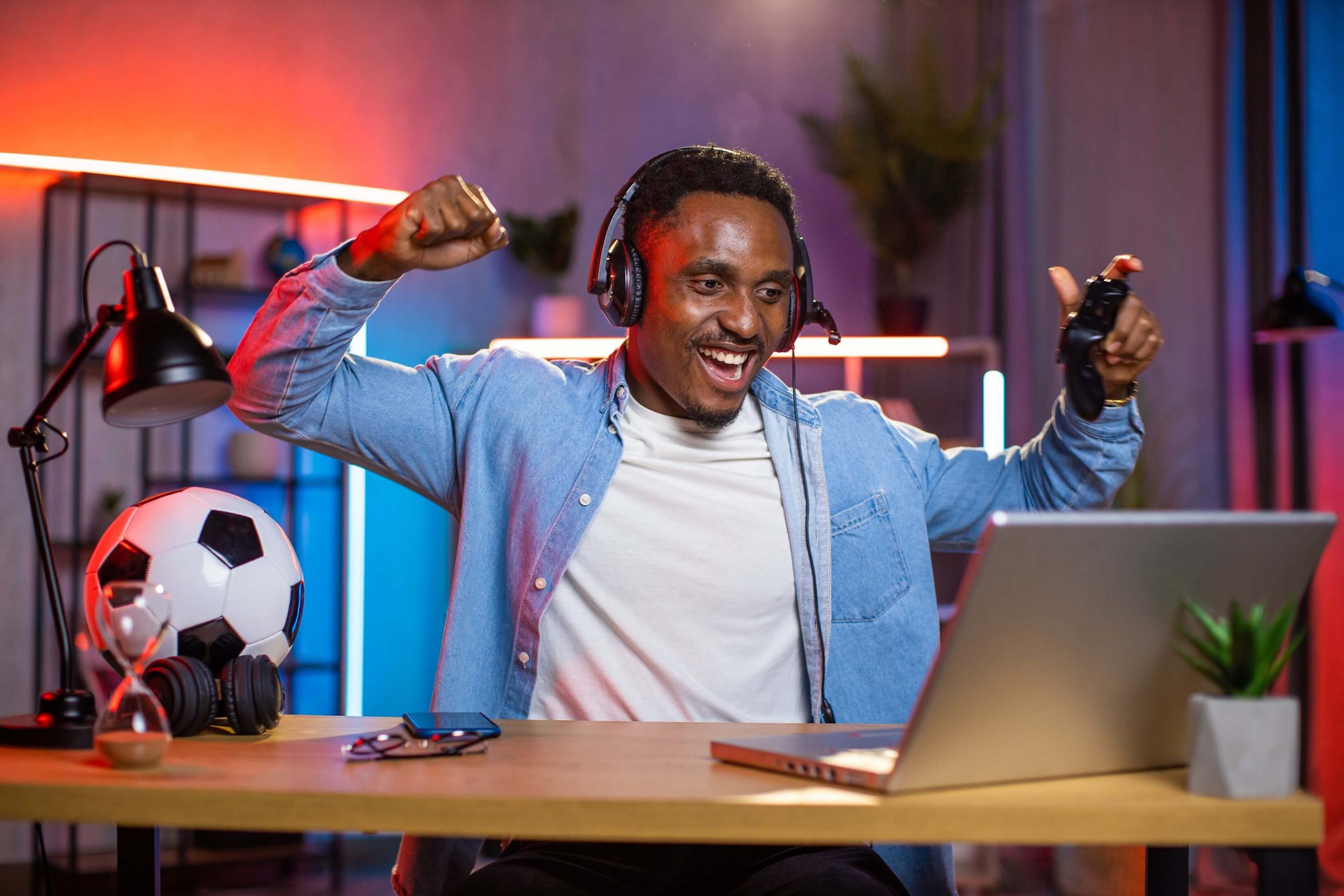 The Allure of Online Gaming: From Humble Beginnings to Booming Entertainment