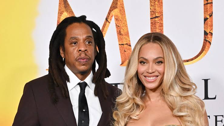 Top 10 Best Celebrity Couples In The World 2026