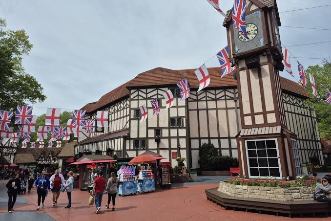 Top 10 Best Theme Parks In USA 2026