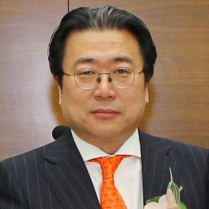 Top 10 Richest People In South Korea 2026