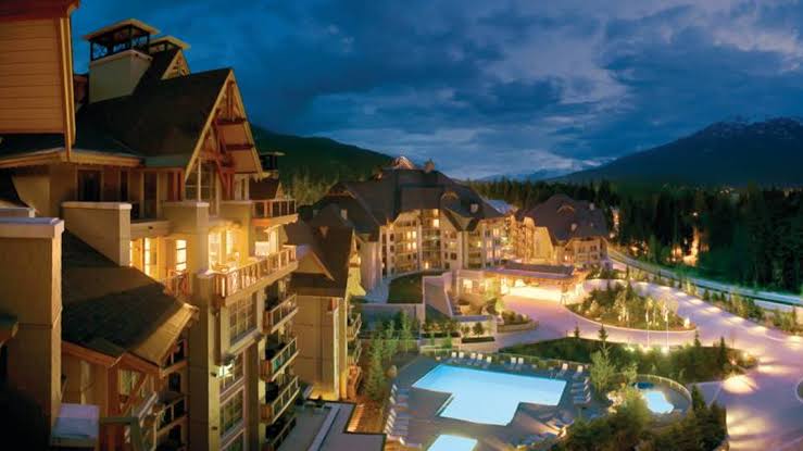 Top 10 Best Hotels In Canada 2026